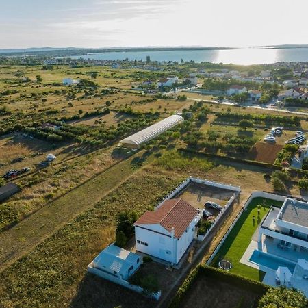 Apartmani Fulir فرسي المظهر الخارجي الصورة