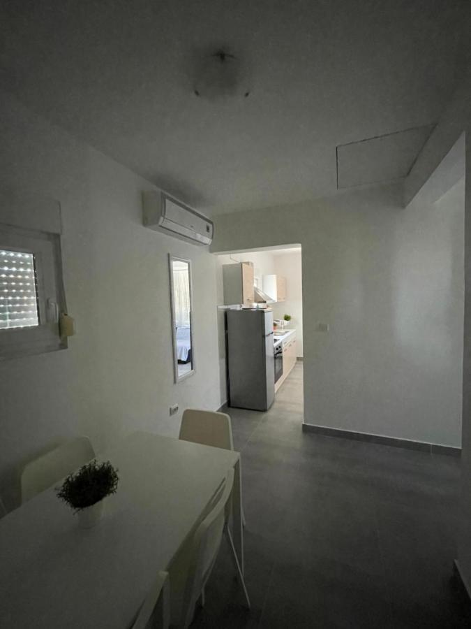 Apartmani Fulir فرسي المظهر الخارجي الصورة