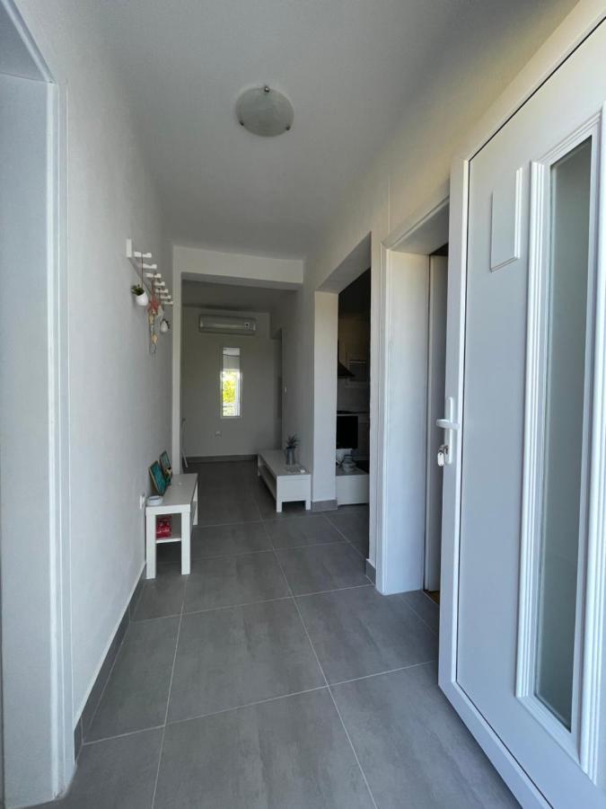 Apartmani Fulir فرسي المظهر الخارجي الصورة